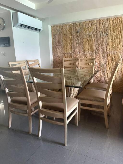 Amazing Beachfront Apartment Cancún Buitenkant foto