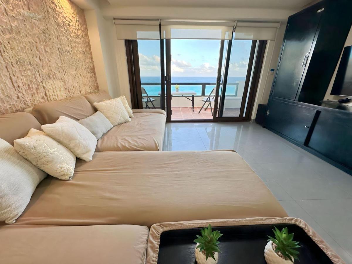 Amazing Beachfront Apartment Cancún Buitenkant foto